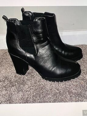 Y2K Chunky Platform Boots